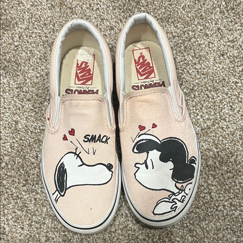 Limited edition Pink Peanuts Vans